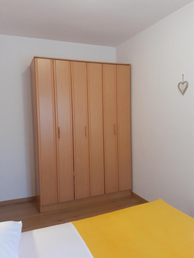 Apartman Paola Apartment Malinska Ngoại thất bức ảnh