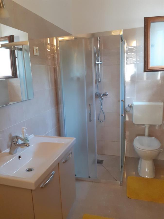 Apartman Paola Apartment Malinska Ngoại thất bức ảnh
