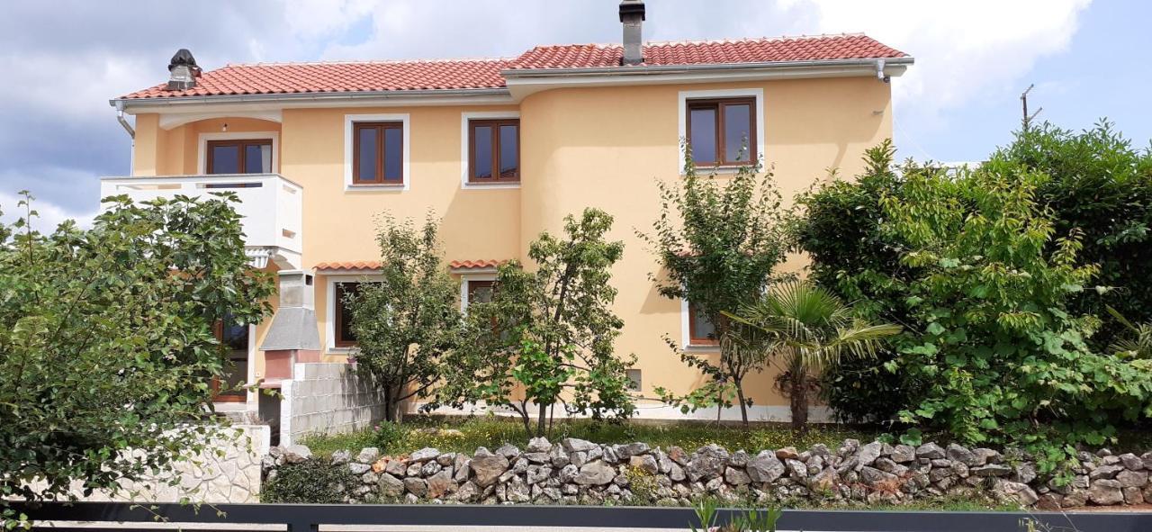Apartman Paola Apartment Malinska Ngoại thất bức ảnh