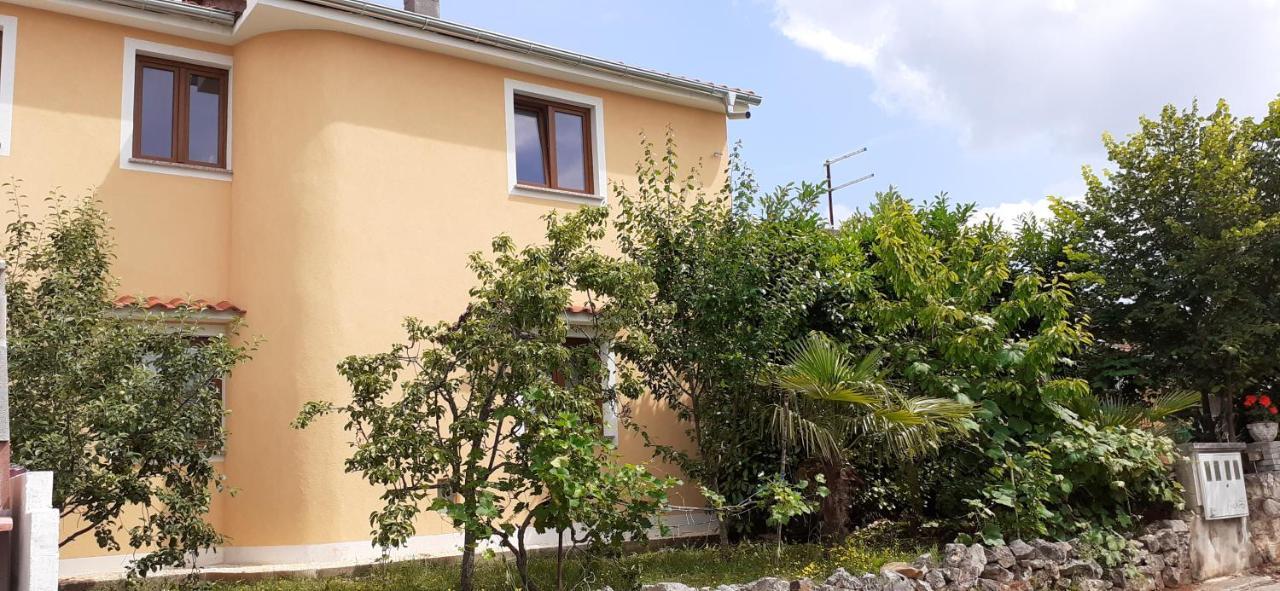 Apartman Paola Apartment Malinska Ngoại thất bức ảnh