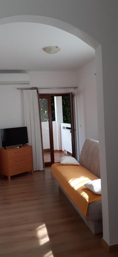 Apartman Paola Apartment Malinska Ngoại thất bức ảnh