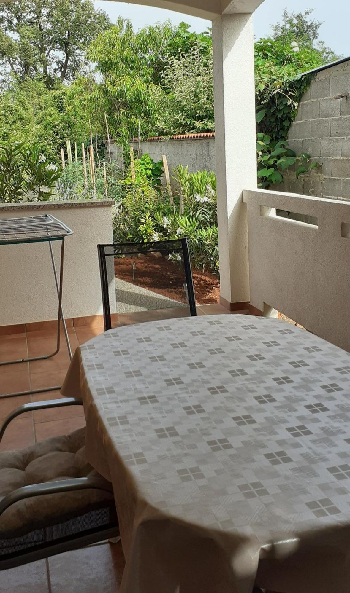 Apartman Paola Apartment Malinska Ngoại thất bức ảnh
